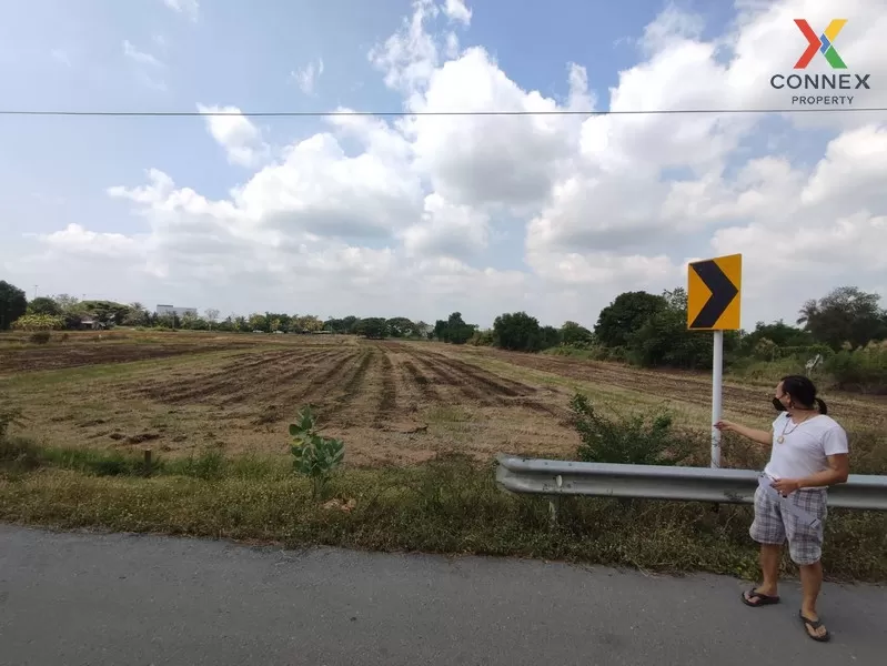 FOR SALE land , wide frontage , Bang Duea , Mueang Pathum Thani ,
