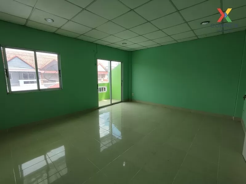 FOR SALE townhome , Baan Dan Thong Village , wide frontage ,  , S