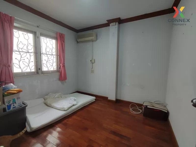 หายาก!! ทาวน์โฮม ทำเลดอนเมือง 24.4 ตรว. ม.กรวิกา ต.สีกัน อ.ดอนเมื