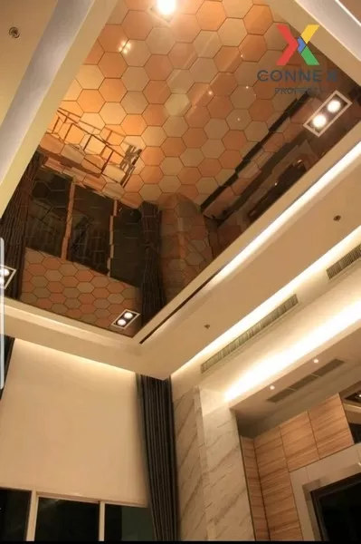 FOR RENT condo , 59 Heritage , Duplex , high floor , BTS-Thong Lo