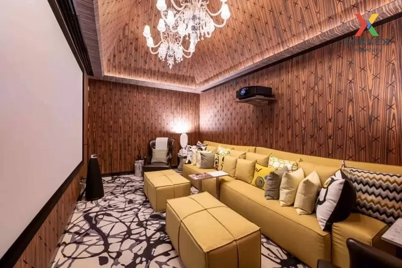 FOR RENT condo , Khun By Yoo , Duplex , high floor , BTS-Thong Lo