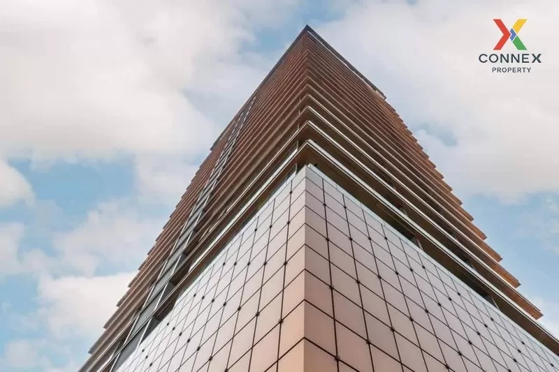 FOR RENT condo , Khun By Yoo , Duplex , high floor , BTS-Thong Lo