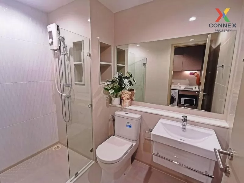 FOR RENT condo , Life Ladprao , Duplex , high floor , BTS-Ha Yaek