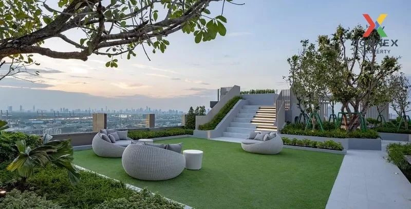 FOR RENT condo , Life Sukhumvit 62 , Duplex , high floor , BTS-Pu