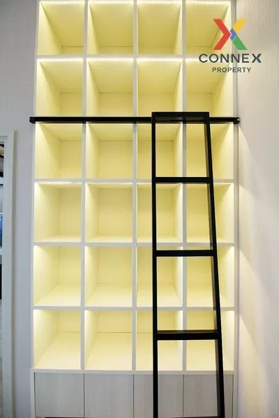 FOR RENT condo , Noble Revolve Ratchada 2 , Duplex , nice view , 