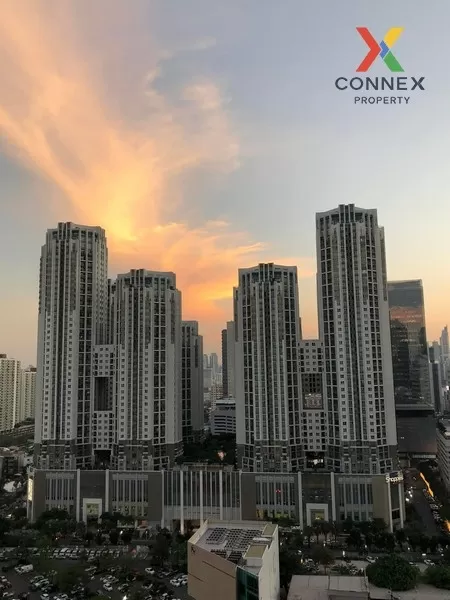 FOR RENT condo , Noble Revolve Ratchada 2 , Duplex , nice view , 