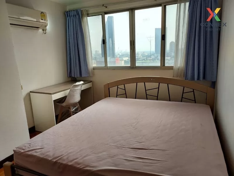 FOR SALE condo , Waterford Diamond 30/1 , Duplex , corner unit , 