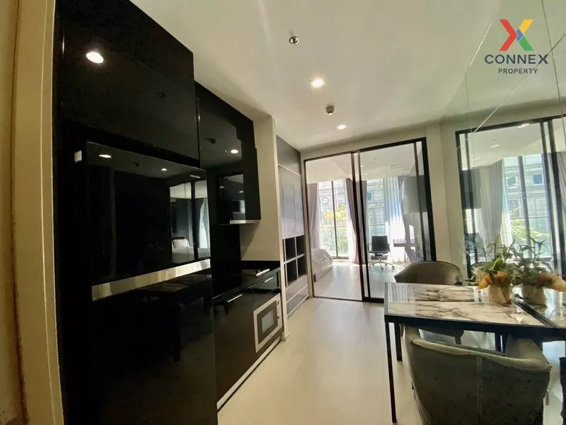 FOR RENT condo , Noble Ploenchit , Duplex , corner unit , BTS-Phl