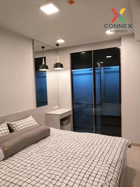 FOR RENT condo , Ville Express Ratchayothin , Duplex , high floor 4