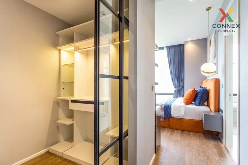 FOR RENT condo , Muniq Langsuan , Duplex , high floor , BTS-Ratch