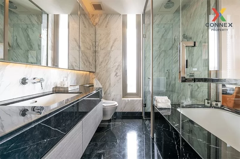 FOR RENT condo , Saladaeng One , Duplex , high floor , BTS-Sala D