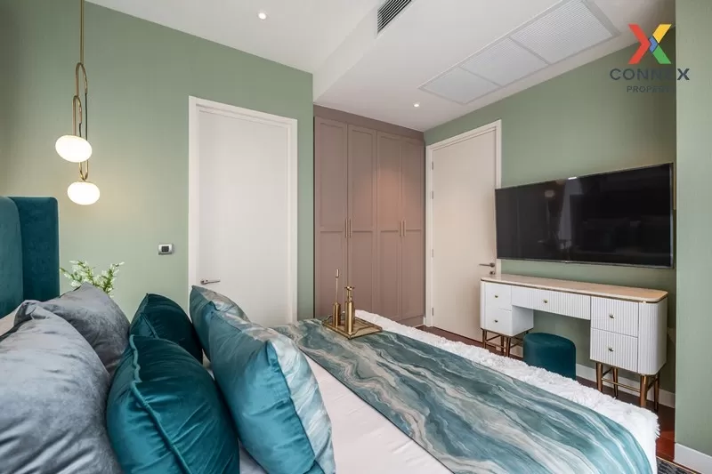 FOR RENT condo , Khun By Yoo , Duplex , high floor , BTS-Thong Lo