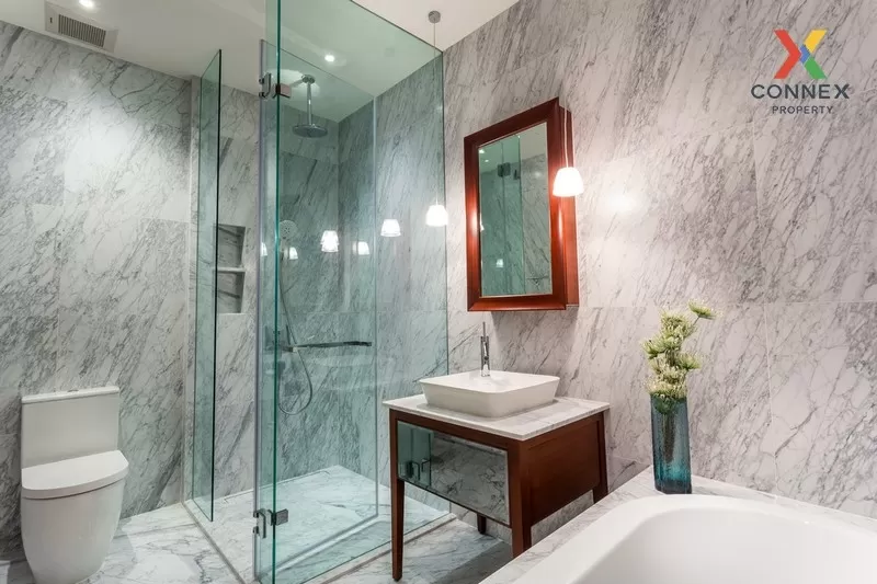 FOR SALE condo , Khun By Yoo , Duplex , high floor , BTS-Thong Lo