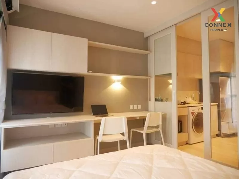 FOR RENT condo , Life One Wireless , Duplex , high floor , BTS-Ph