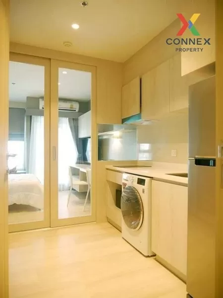FOR RENT condo , Life One Wireless , Duplex , high floor , BTS-Ph