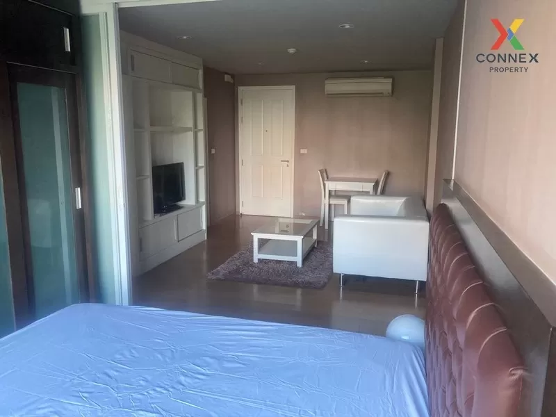 FOR RENT condo , Hive Sukhumvit 65 , Duplex , high floor , BTS-Ek 2