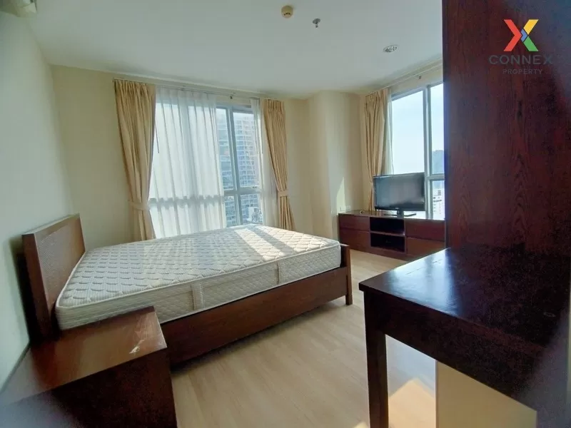 FOR RENT condo , Life @ Sathorn 10 , high floor , BTS-Chong Nonsi 2