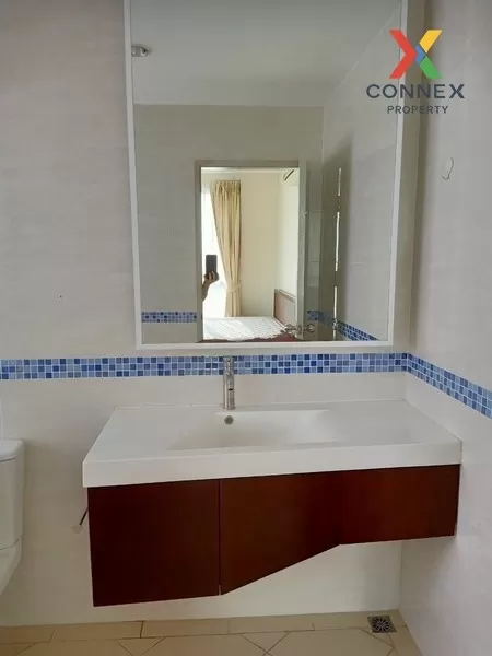 FOR RENT condo , Life @ Sathorn 10 , high floor , BTS-Chong Nonsi