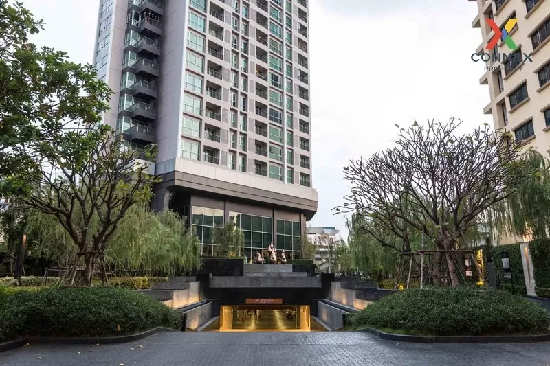 FOR RENT condo , RHYTHM Sathorn-Narathiwas , Duplex , high floor 