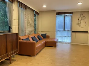 FOR RENT condo , 15 Sukhumvit Residence , Duplex , nice view , BTS-Nana , Khlong Toei Nuea , Watthana , Bangkok , CX-01497