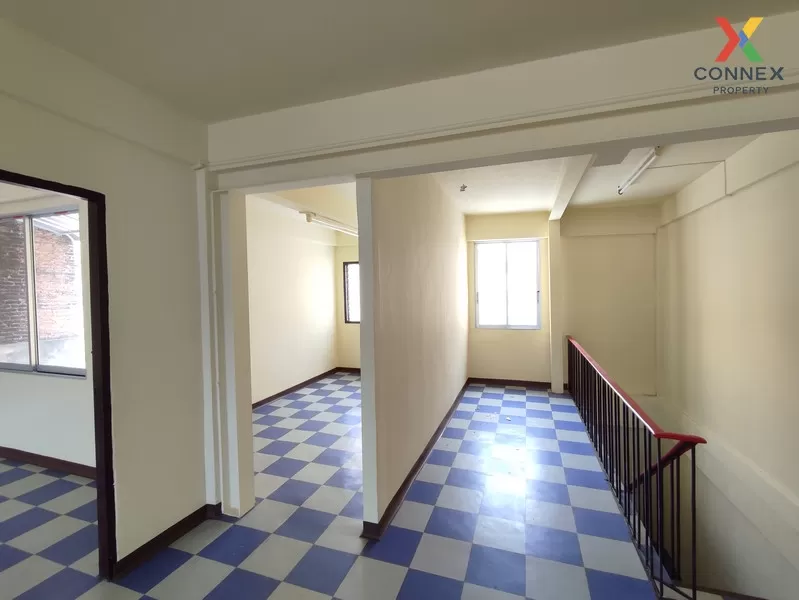 FOR SALE commercial building , wide frontage , Talat Bang Khen , 