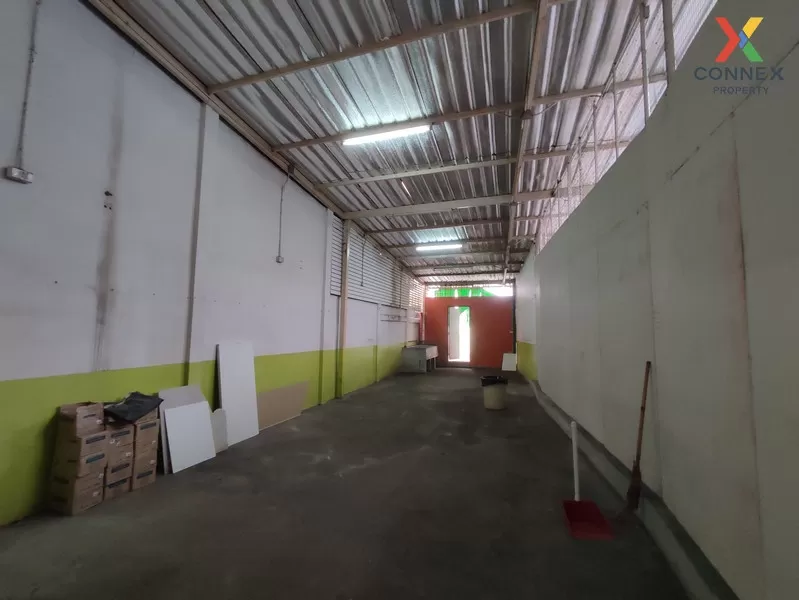 FOR SALE commercial building , wide frontage , Talat Bang Khen , 