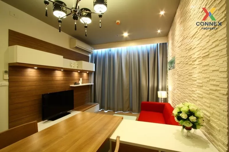 FOR RENT condo , Blocs 77 , Duplex , nice view , BTS-On Nut , Phr 1