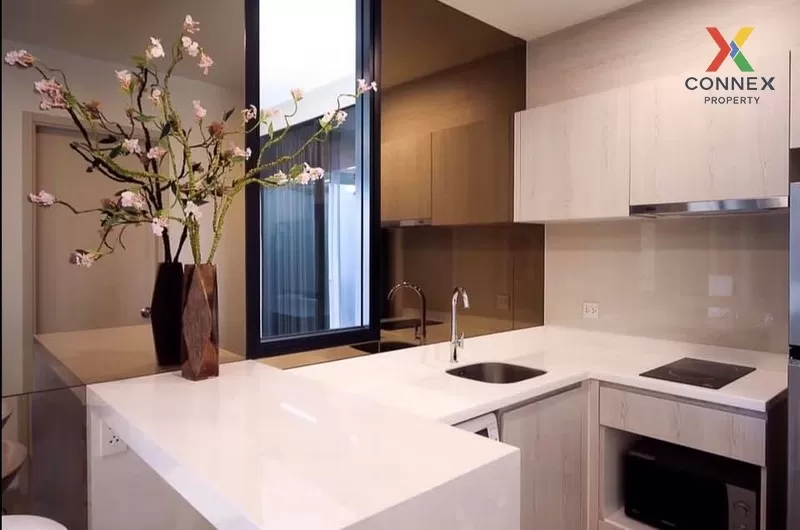 FOR RENT condo , Life Asoke-Rama 9 , Duplex , high floor , MRT-Ph