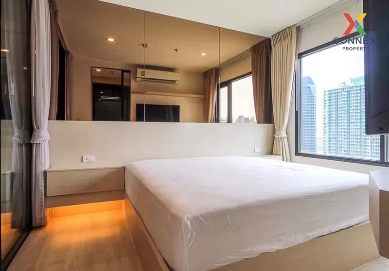 FOR RENT condo , Life Asoke-Rama 9 , Duplex , high floor , MRT-Ph