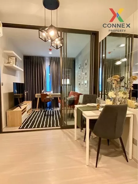 FOR RENT condo , Life Asoke-Rama 9 , Duplex , high floor , MRT-Ph 3