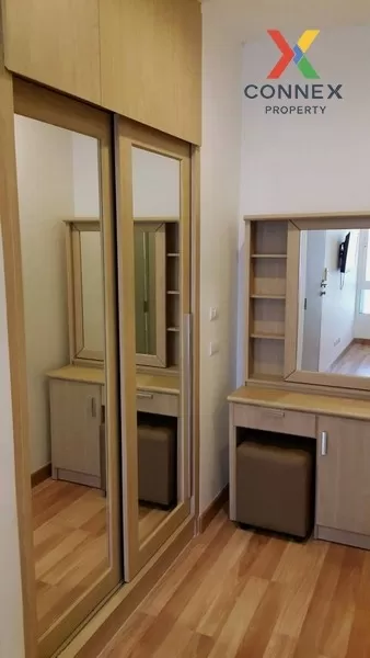 FOR RENT condo , Ideo Verve Sukhumvit , Duplex , high floor , BTS 3