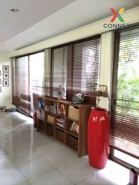 FOR RENT detached house , House in Sukhumvit 67 , Duplex , high f 3