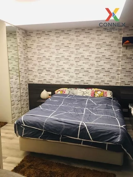 FOR RENT condo , Double Lake Condominium , Duplex , nice view , B