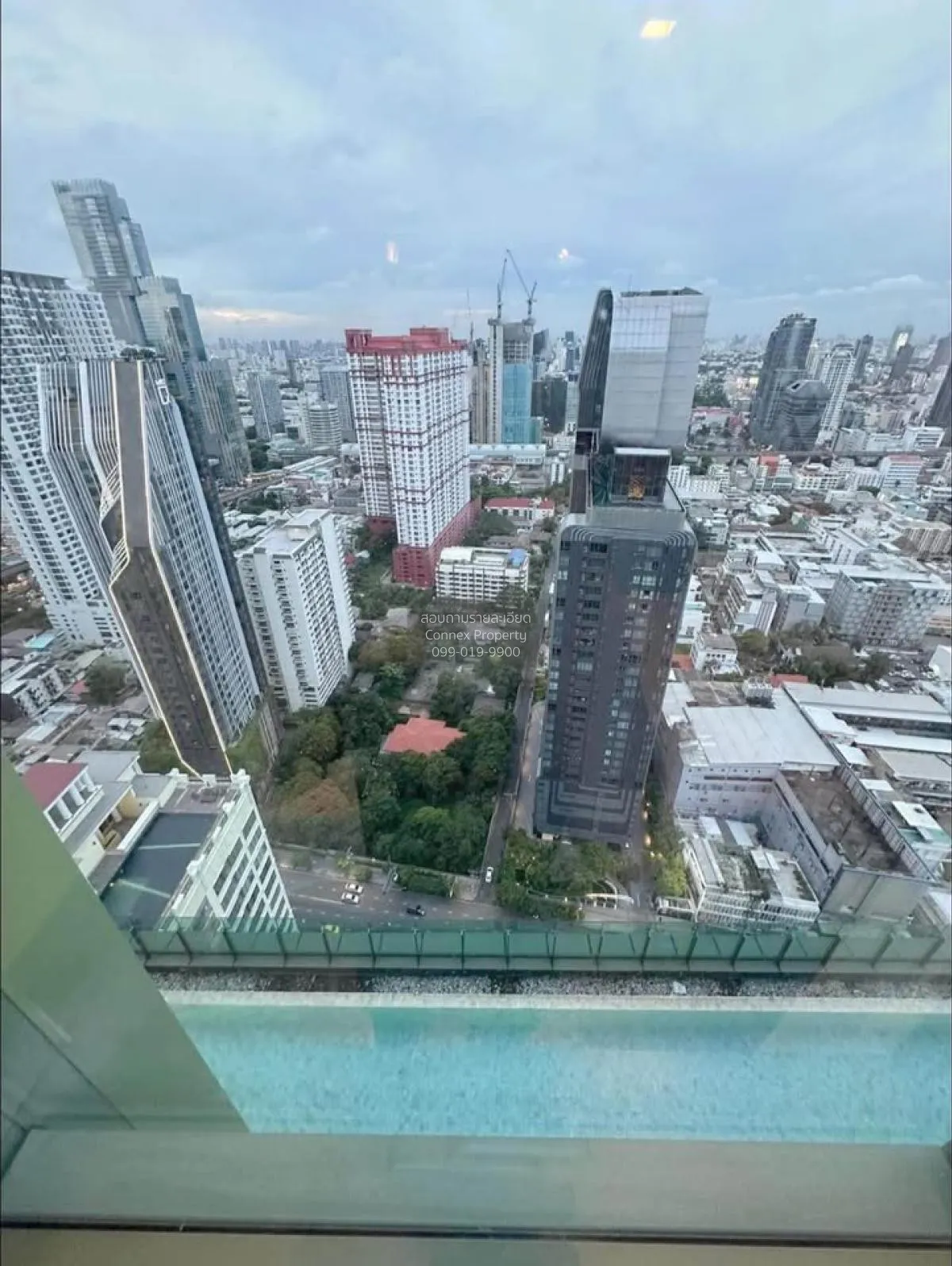 เช่า คอนโด วิวสวย Wish Signature Midtown Siam BTS-ราชเทวี เพชรบุร