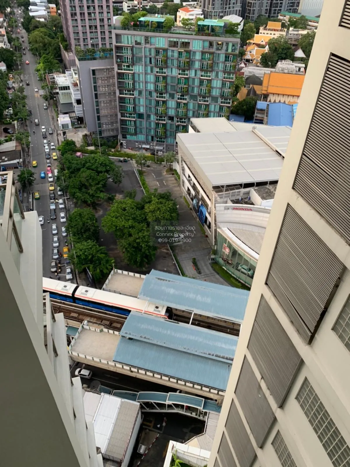 เช่า คอนโด ชั้นสูง Nusasiri Grand Condo BTS-เอกมัย สุขุมวิท พระโข