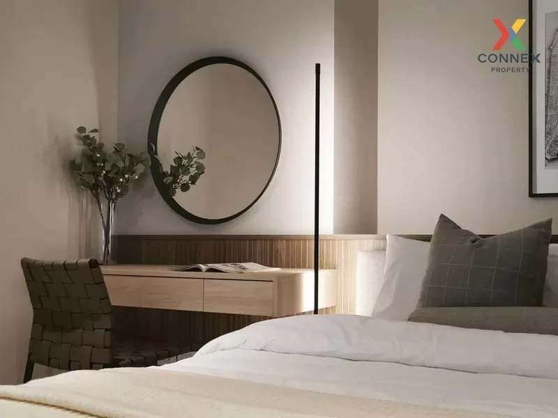 FOR RENT condo The Lofts Silom , Duplex , BTS-Surasak , Silom , B