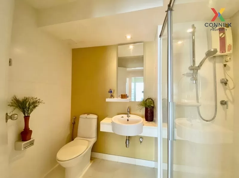 FOR RENT condo , The Room Sukhumvit 79 , Duplex , high floor , BT