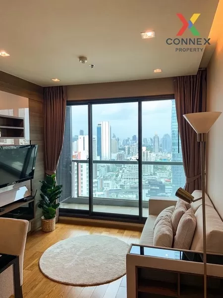 FOR RENT condo , The Address Sathorn , Duplex , high floor , BTS-