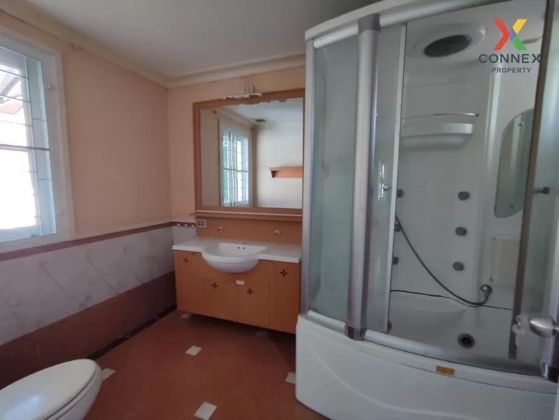 ขาย บ้านเดี่ยว 80 ตรว. ถนนเมน หมู่บ้าน วรารมย์ เพชรเกษม81 (บางบอน