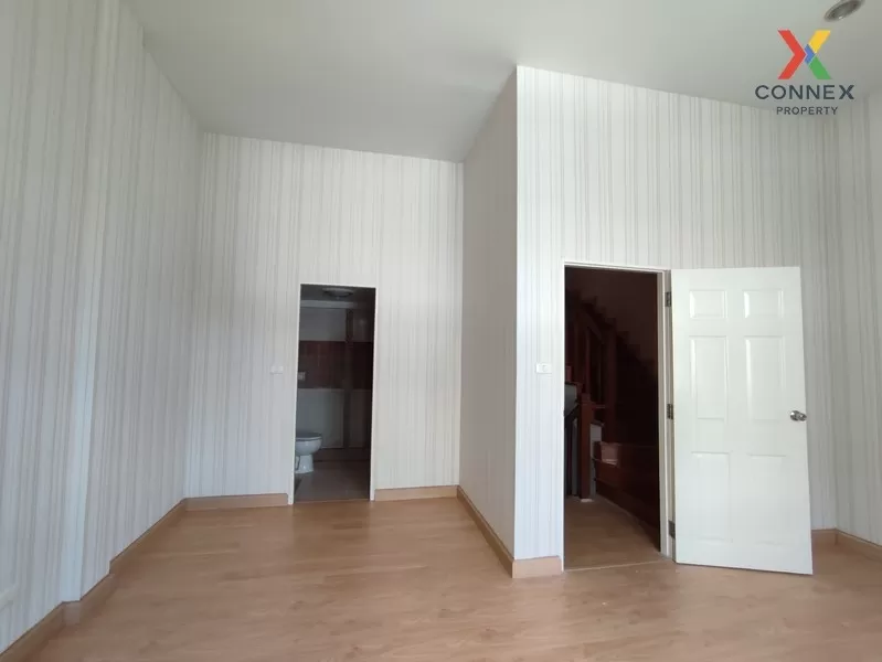 FOR SALE townhome , Prinluck Rama 2 , Samae Dam , Bang Khun Thian