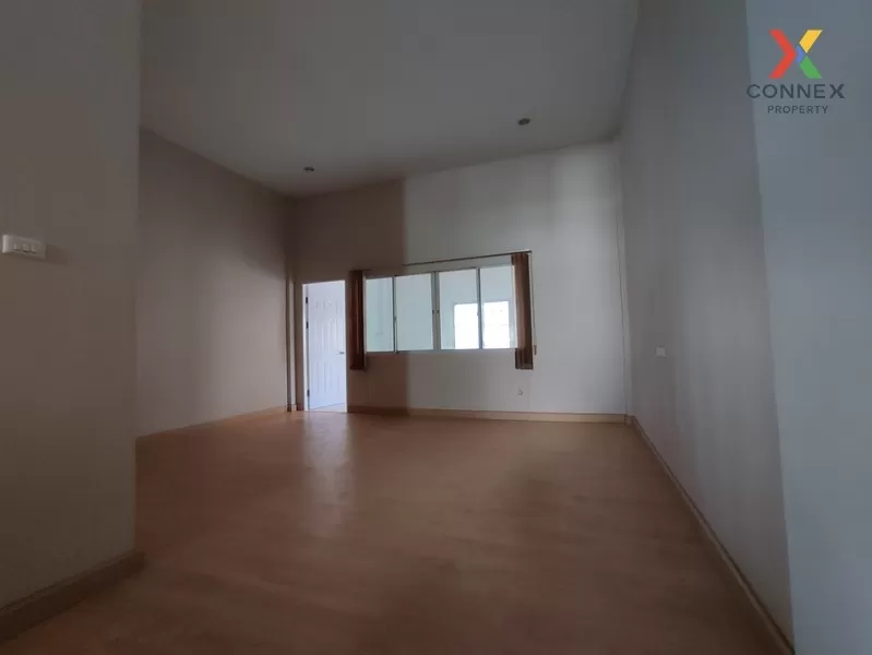 FOR SALE townhome , Prinluck Rama 2 , Samae Dam , Bang Khun Thian