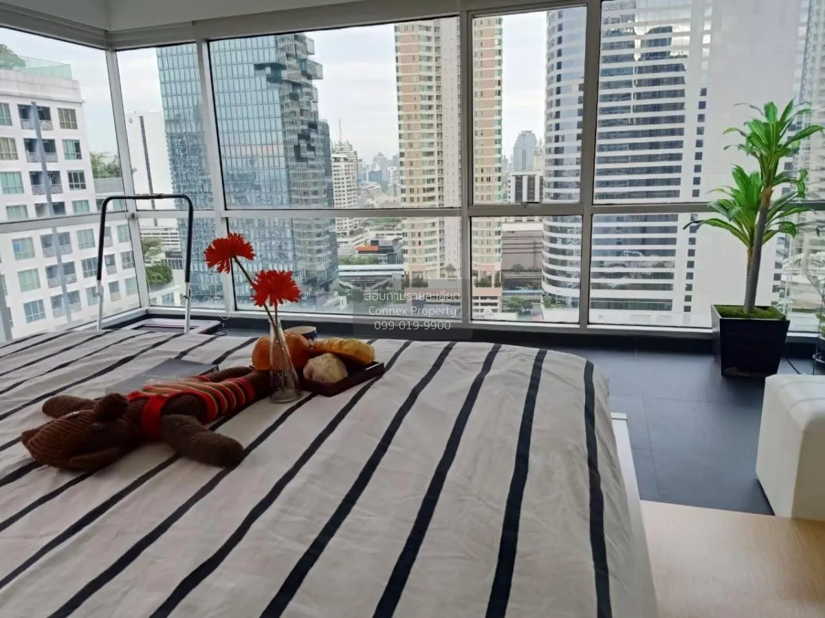 FOR RENT condo , Silom Suite , Duplex , wide frontage , BTS-Saint