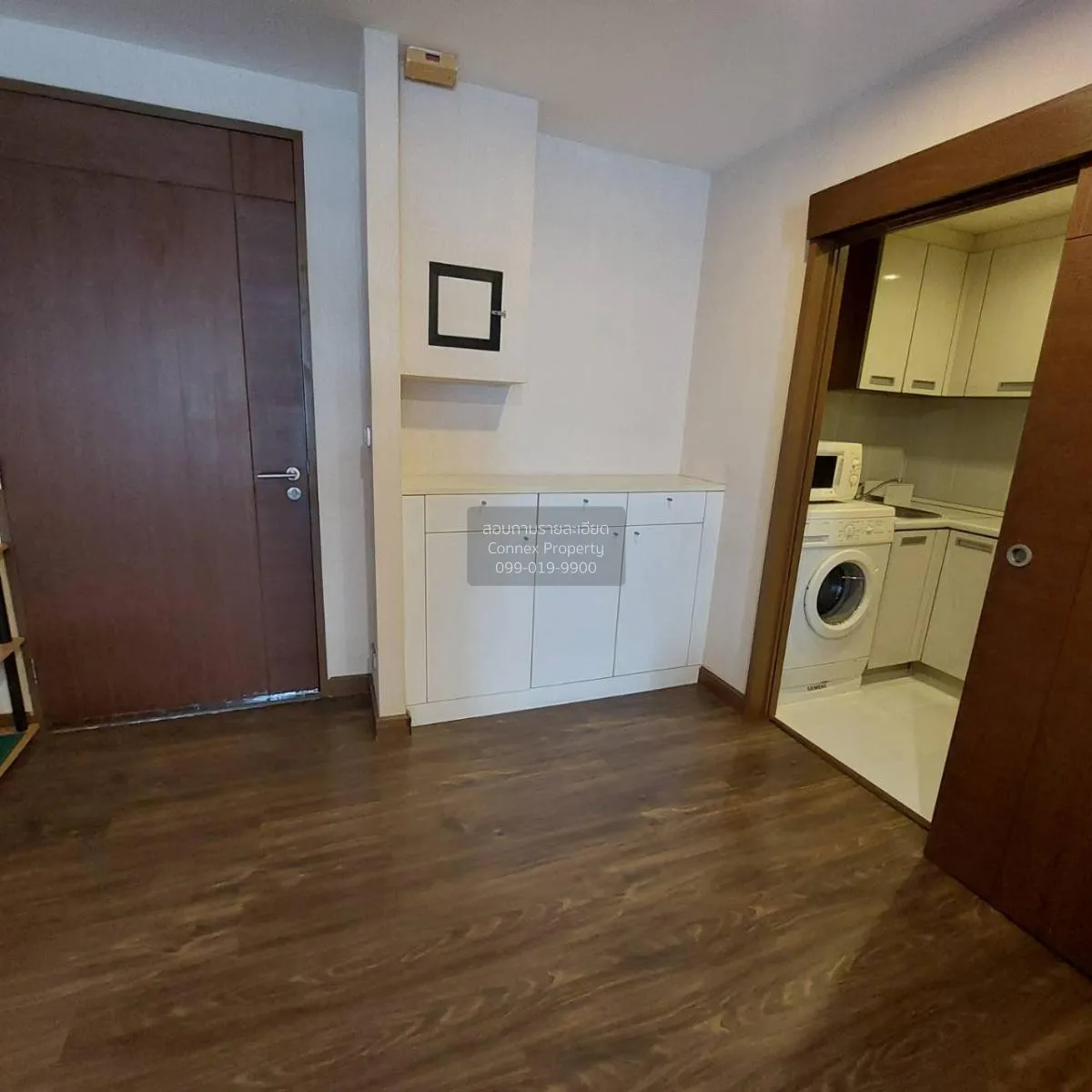 FOR RENT condo , Silom City Resort , Duplex , wide frontage , BTS