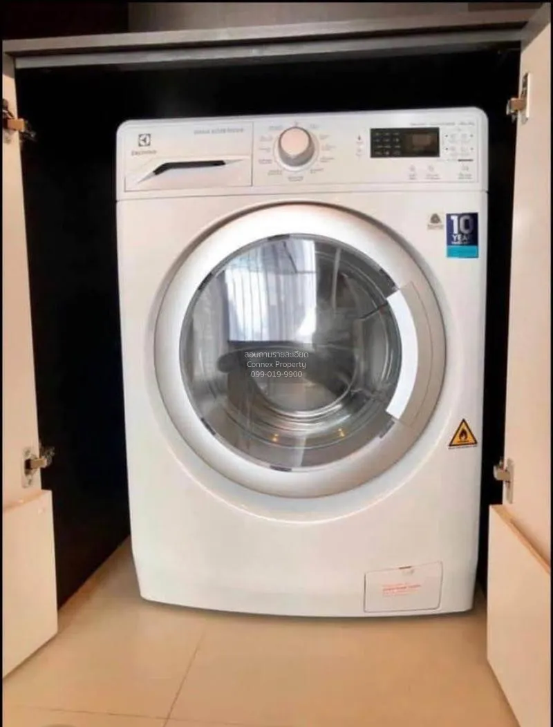 FOR RENT condo , EDGE Sukhumvit 23 , Duplex , wide frontage , BTS