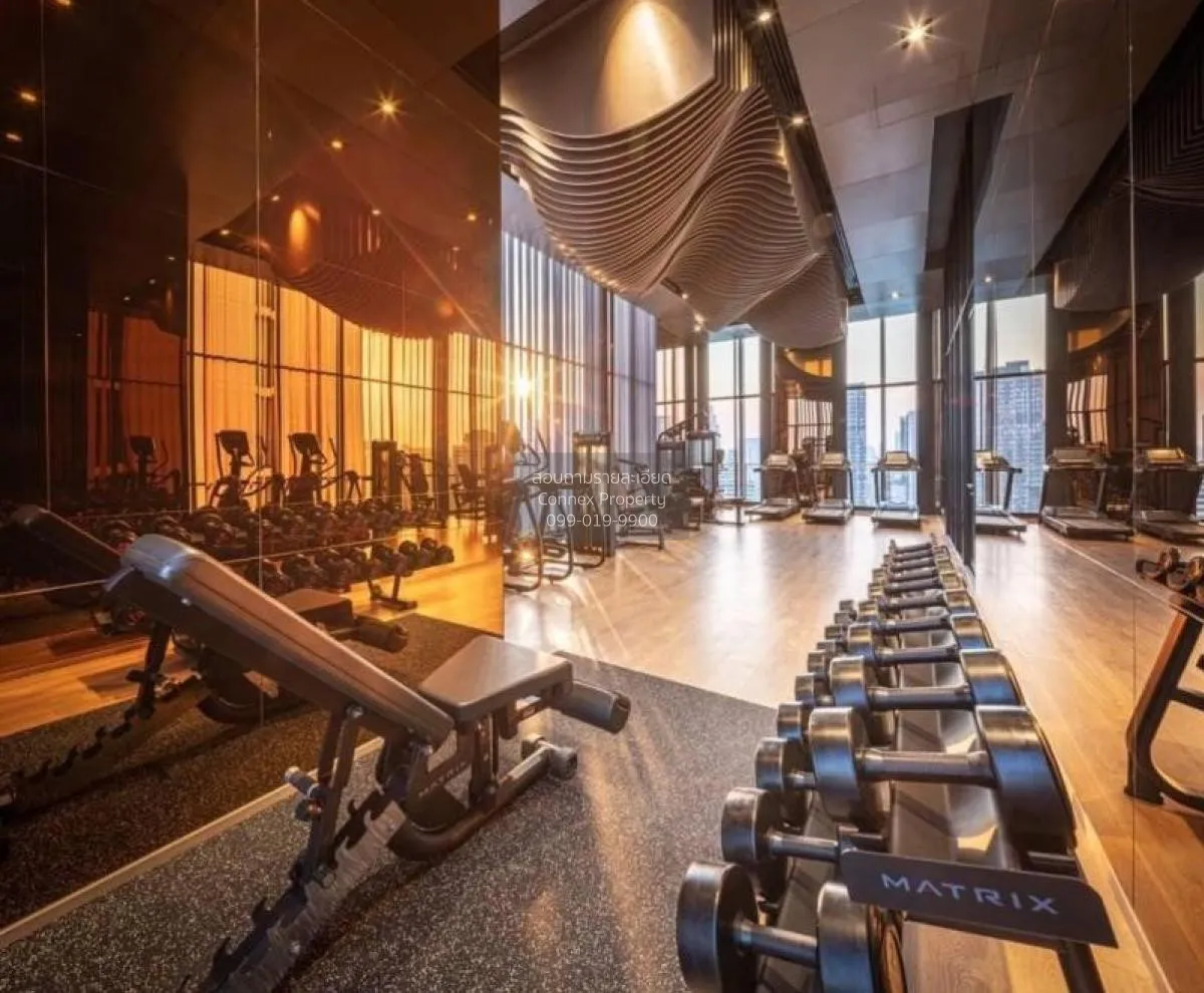 FOR RENT condo , Noble Around Sukhumvit 33 , Duplex , wide fronta