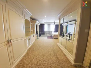 FOR RENT condo , European Central Place , Duplex , wide frontage , BTS-Asok , Khlong Toei Nuea , Watthana , Bangkok , CX-02301