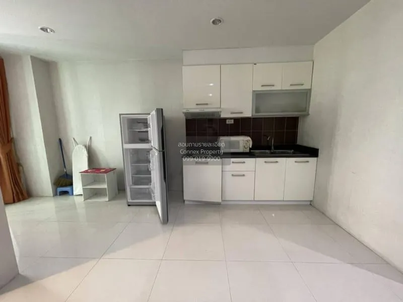 FOR RENT condo , Sukhumvit Living Town , Duplex , wide frontage , 4