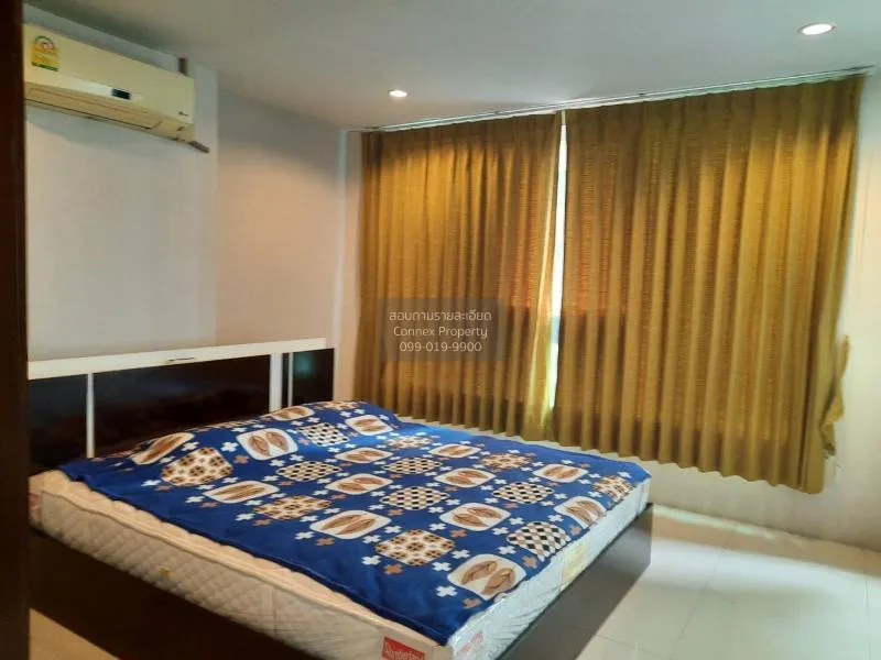 FOR RENT condo , Sukhumvit Living Town , Duplex , wide frontage ,