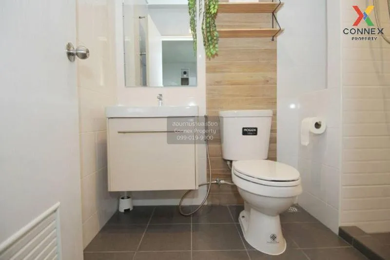 FOR RENT condo , Metro Sky Wutthakat , Duplex , wide frontage , B