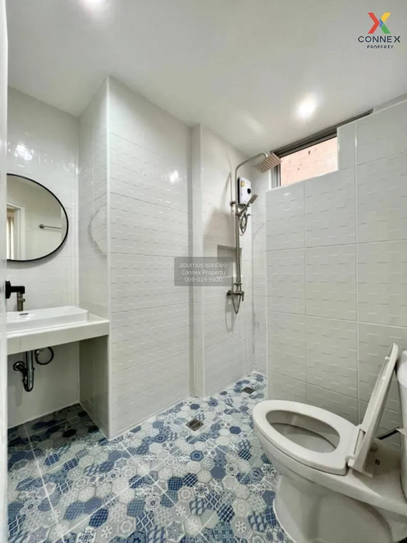 FOR RENT condo , Pathumwan Resort , Duplex , wide frontage , BTS- 2